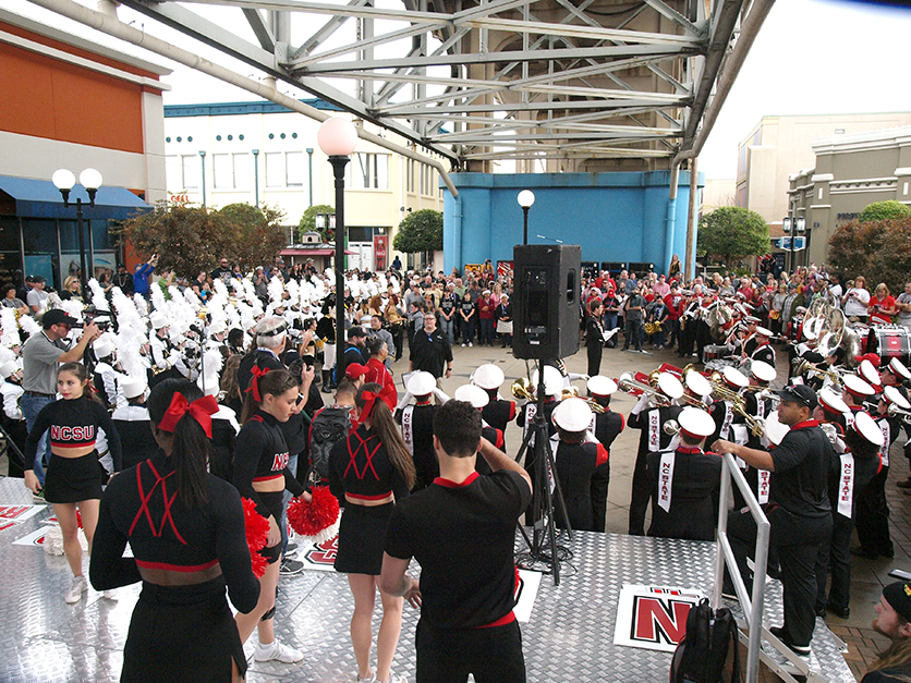 Walk-On’s Independence Bowl Announces New Parade Route, Free Events for 2017